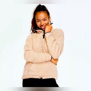 Tommy Hilfiger ladies fleece jacket